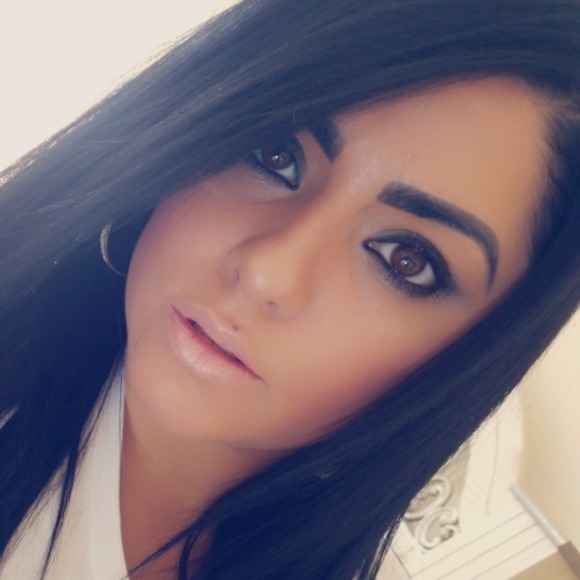 Meet your Posher, Veronica - Picture 1 of 1